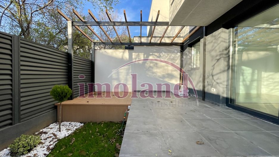 Vanzare Vila 250 mp 6 camere 4 bai, finisaje premium | Iancu Nicolae - Poză 31