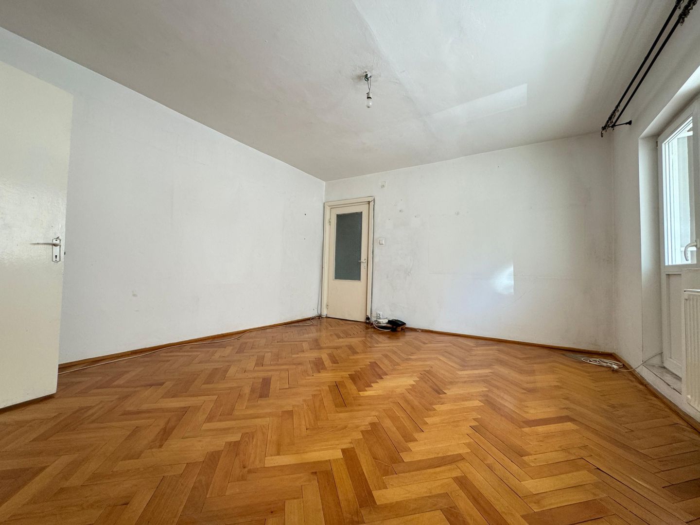 Apartament 3 camere-Spitalul Judetean-Girocului - Poză 10