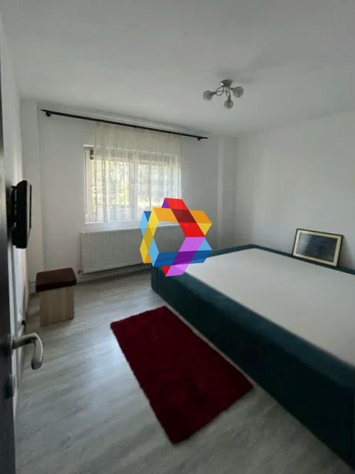 Apartament 4 camere de vânzare - zona Florilor/Craiter - 80 mp - plus-imo.ro - Poză 3