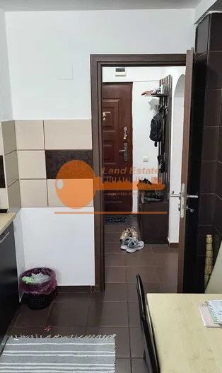 2 camere la 600m de Metrou Gorjului - Poză 5