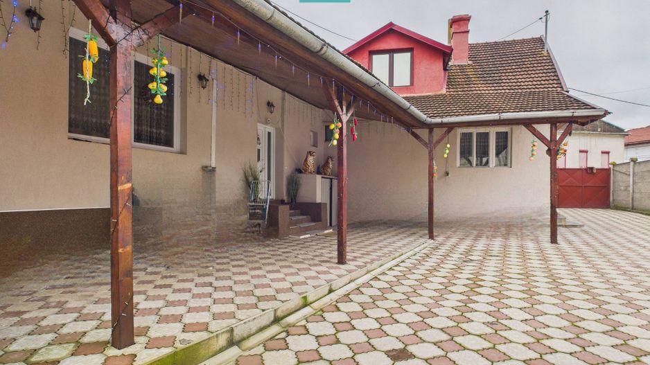 Două case, curte mare, lângă Castelul Huniazilor - Poză 30