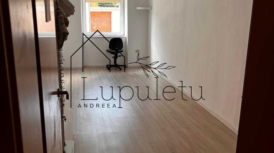 Apartament la Casă |173 MPU | Cisnadie  | Zona Centrala - Poză 3