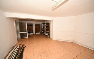 Vila spatioasa, constructie solida, zona micro 17 – Galati - Poză 4