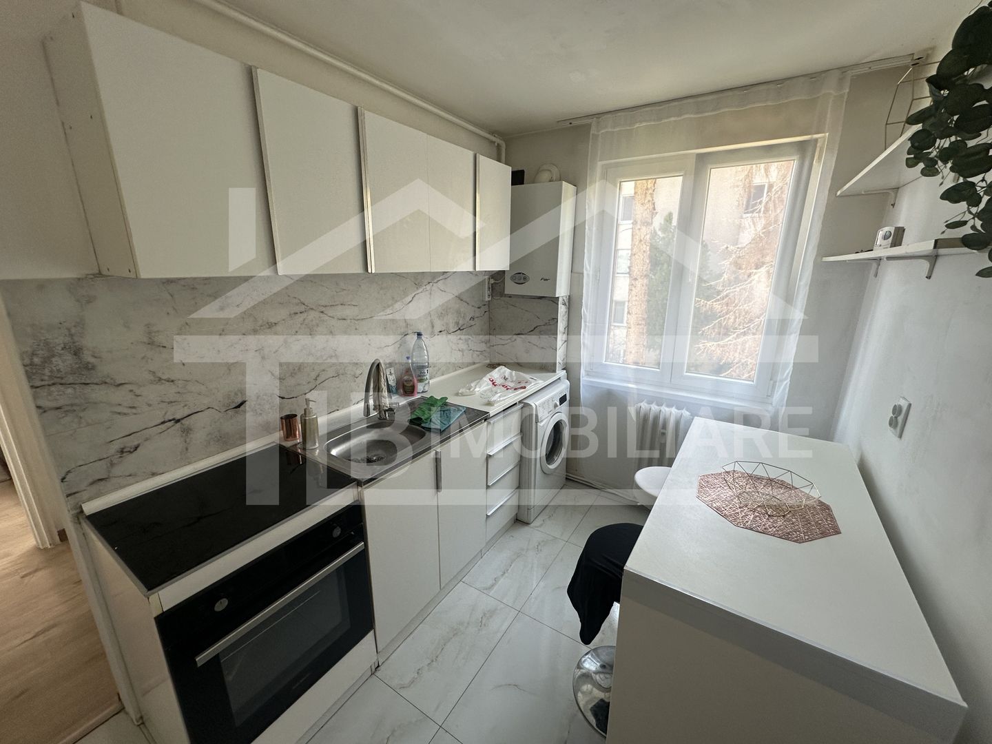 Apartament cu 3 camere, 72mp, Zona Piata Armatei - Poză 7
