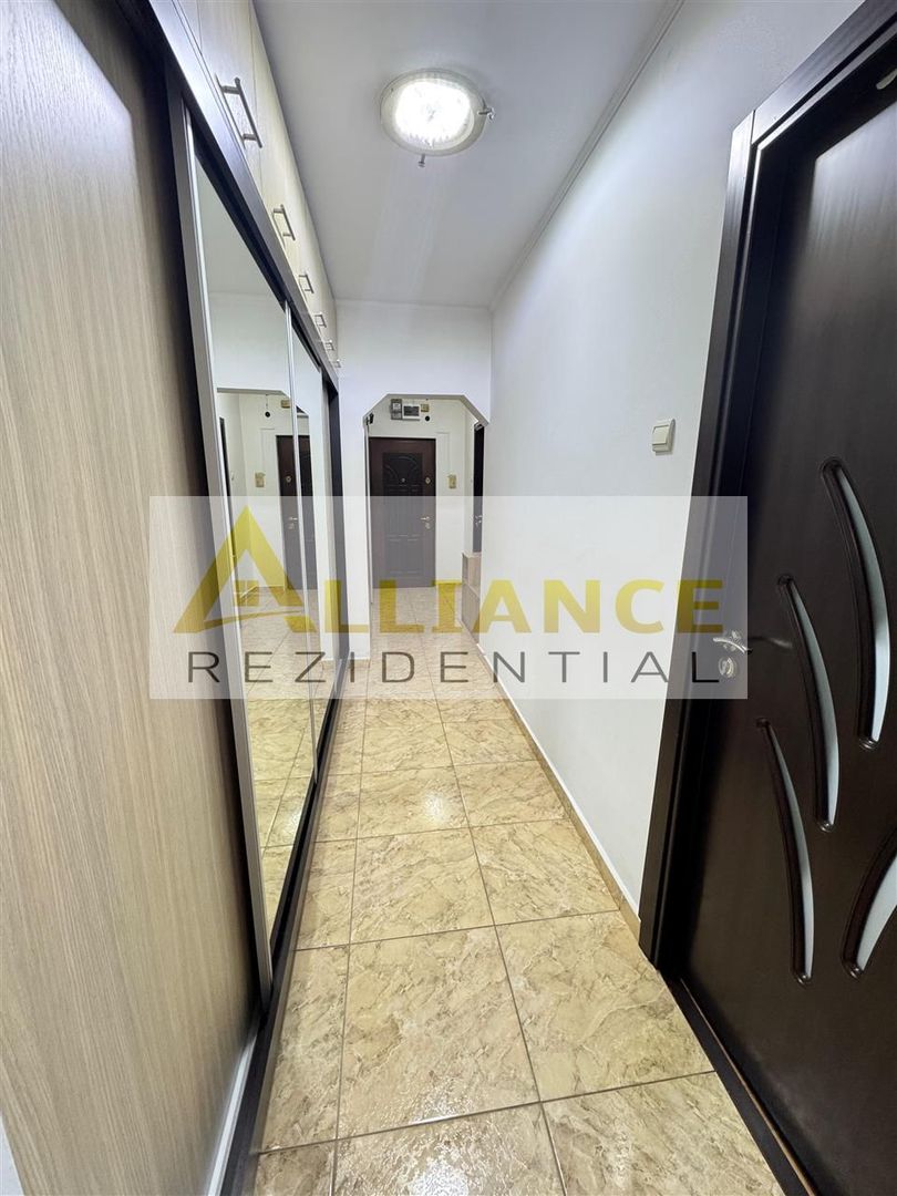 Apartament 3 camere decomandat { Grand Arena } - Poză 4