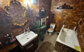 Casa Deosebita 3Camere 3Bai 1460mp Teren Garaj Piscina Bariera Valcii - Poză 13
