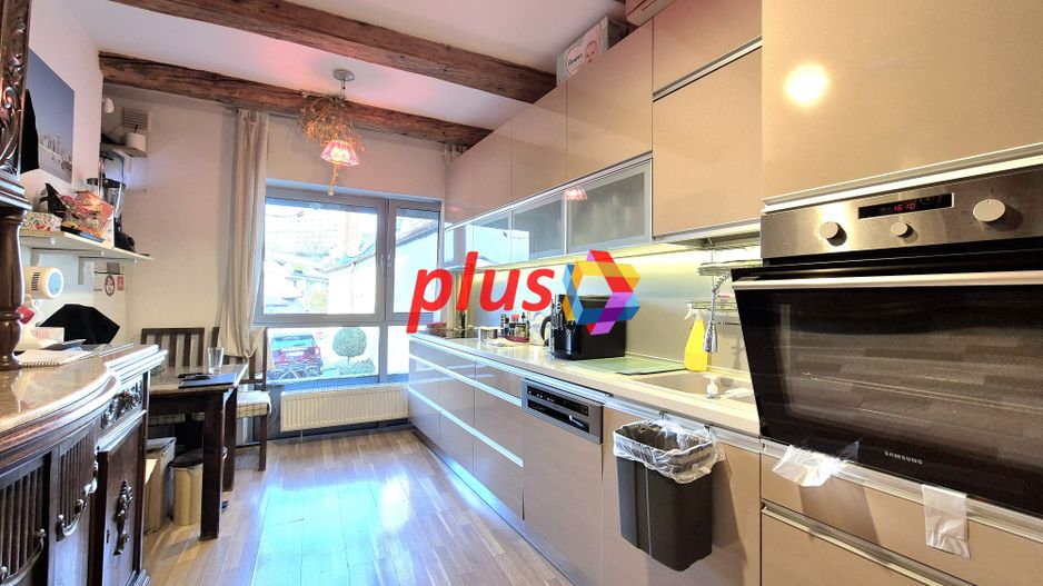 Proprietar - casa 5 camere singur in curte zona Brasovechi Crisan - Poză 1