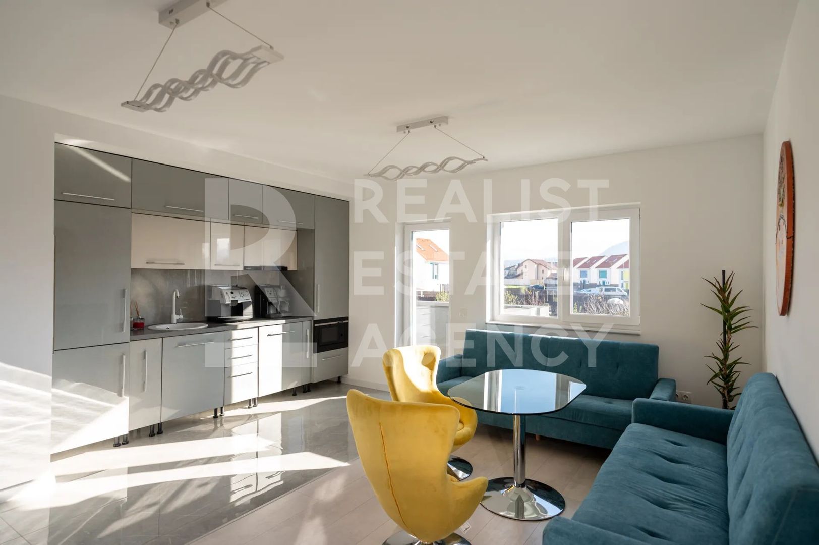 Apartament cu 3 camere, vedere superbă spre munți, Coder Residence - Poză 7