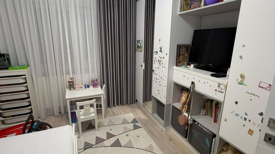 Apartament 3 camere Bucuresti Mall - Poză 12