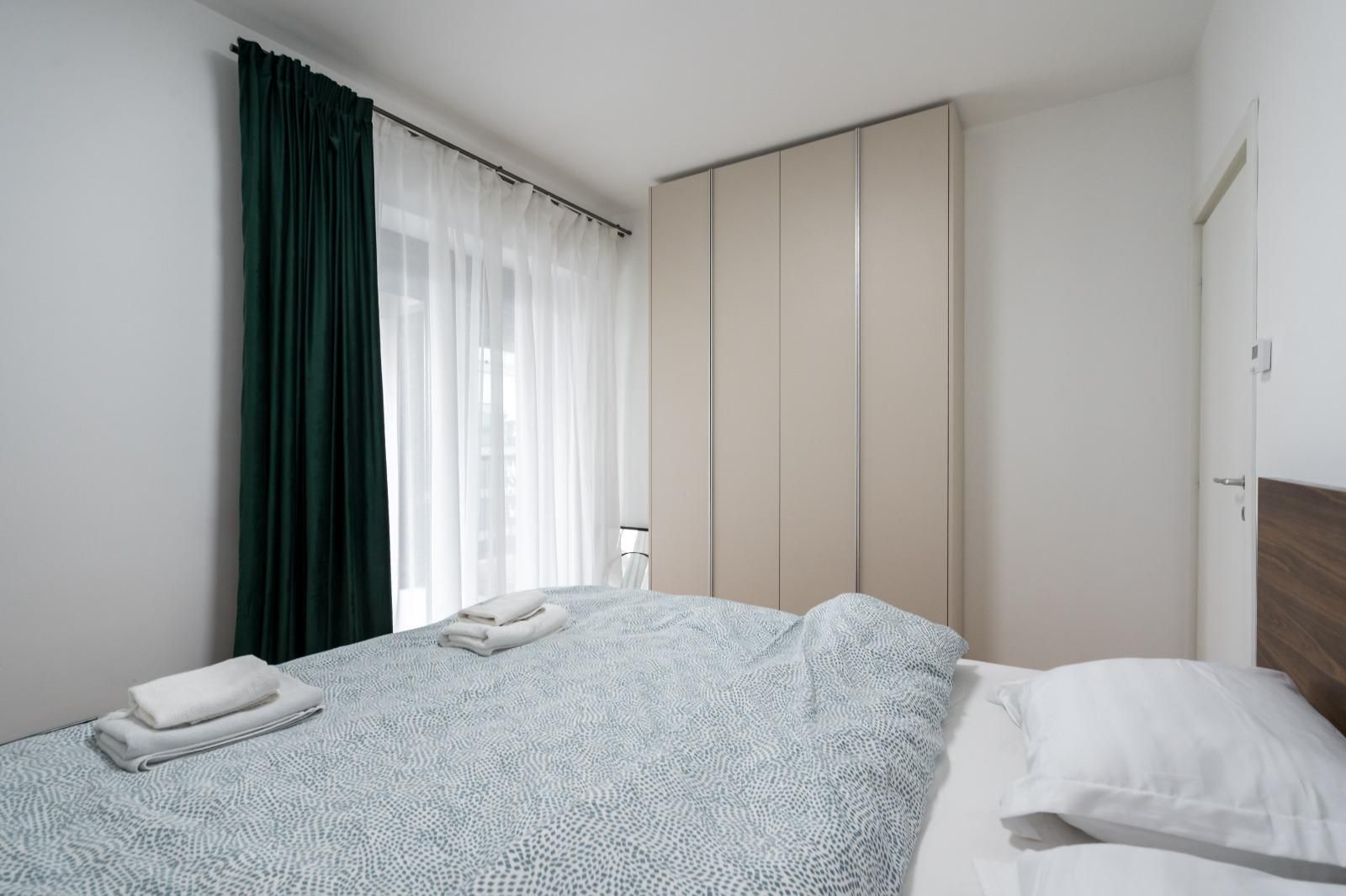 Short-term rent: 3 rooms apartment | Northside Park | Sector 1 - Poză 50