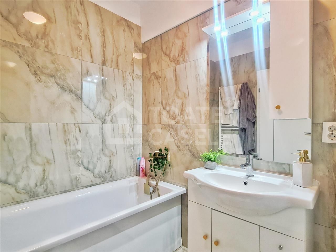 Apartament nou, 3 camere, terasa 25 mp, zona Oasului - Poză 7