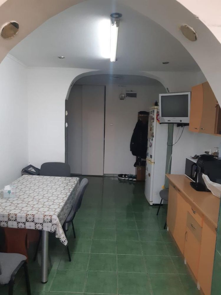 3 camere decomandat Aparatorii Patriei - Poză 4