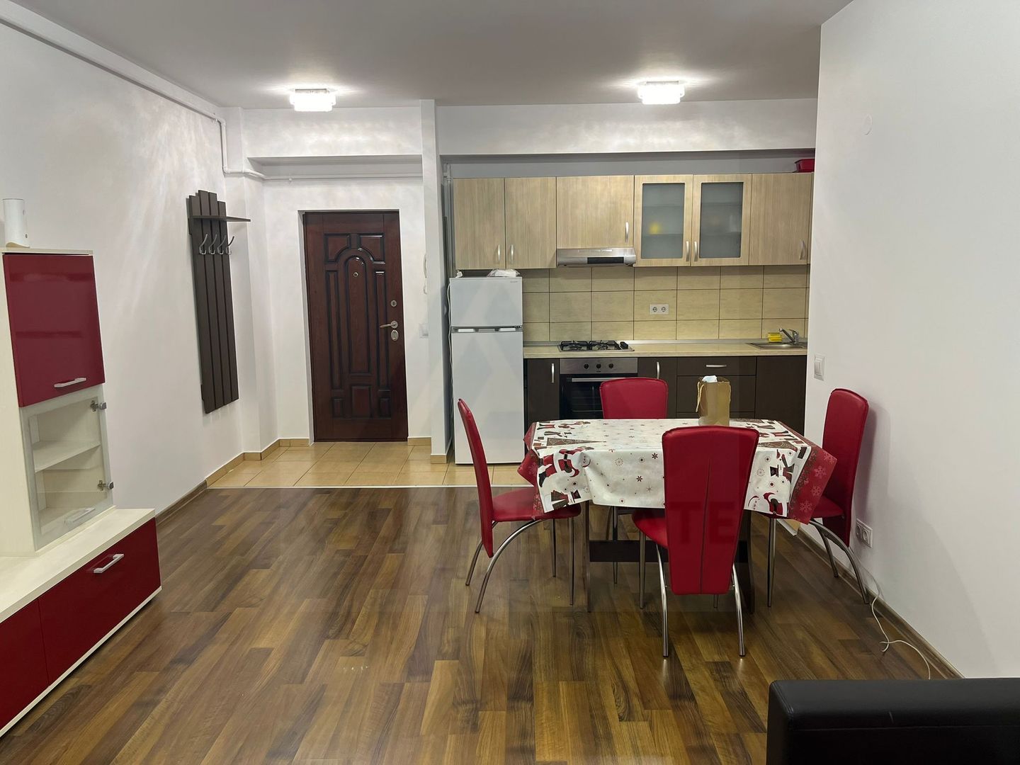 Apartament 2 camere 48 mp utili  Etaj 2/6 lift zona Turnisor - Poză 3