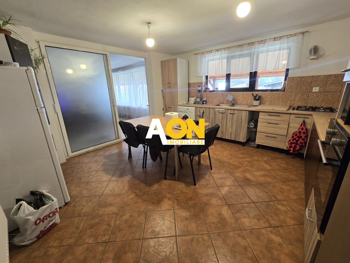 Casa Individuala 4 Camere, 1750mp Teren, Zona Sard - Poză 15