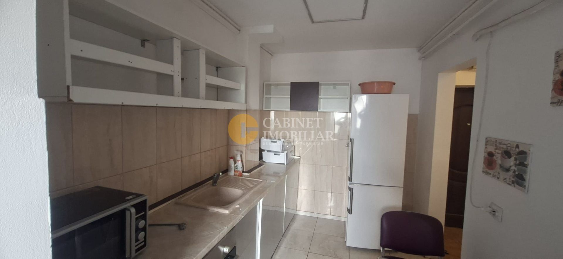 Apartament 3 camere decomandat | Ultracentral | Etaj 10/10 | Aproape de UMF - Poză 8
