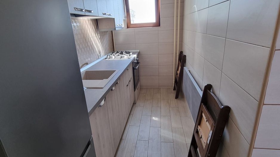 De Inchiriat: Apartament 2 Camere Elegant și Nou | Metrou Brâncoveanu - Poză 8