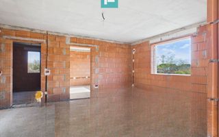 Casă individuală la cheie in Utvin - Poză 6