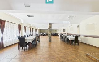 Casă și clădire de apartamente la Orțișoara - Poză 4