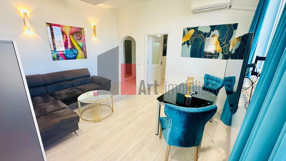 APARTAMENT DE 2 CAMERE SALA PALATULUI - Poză 1