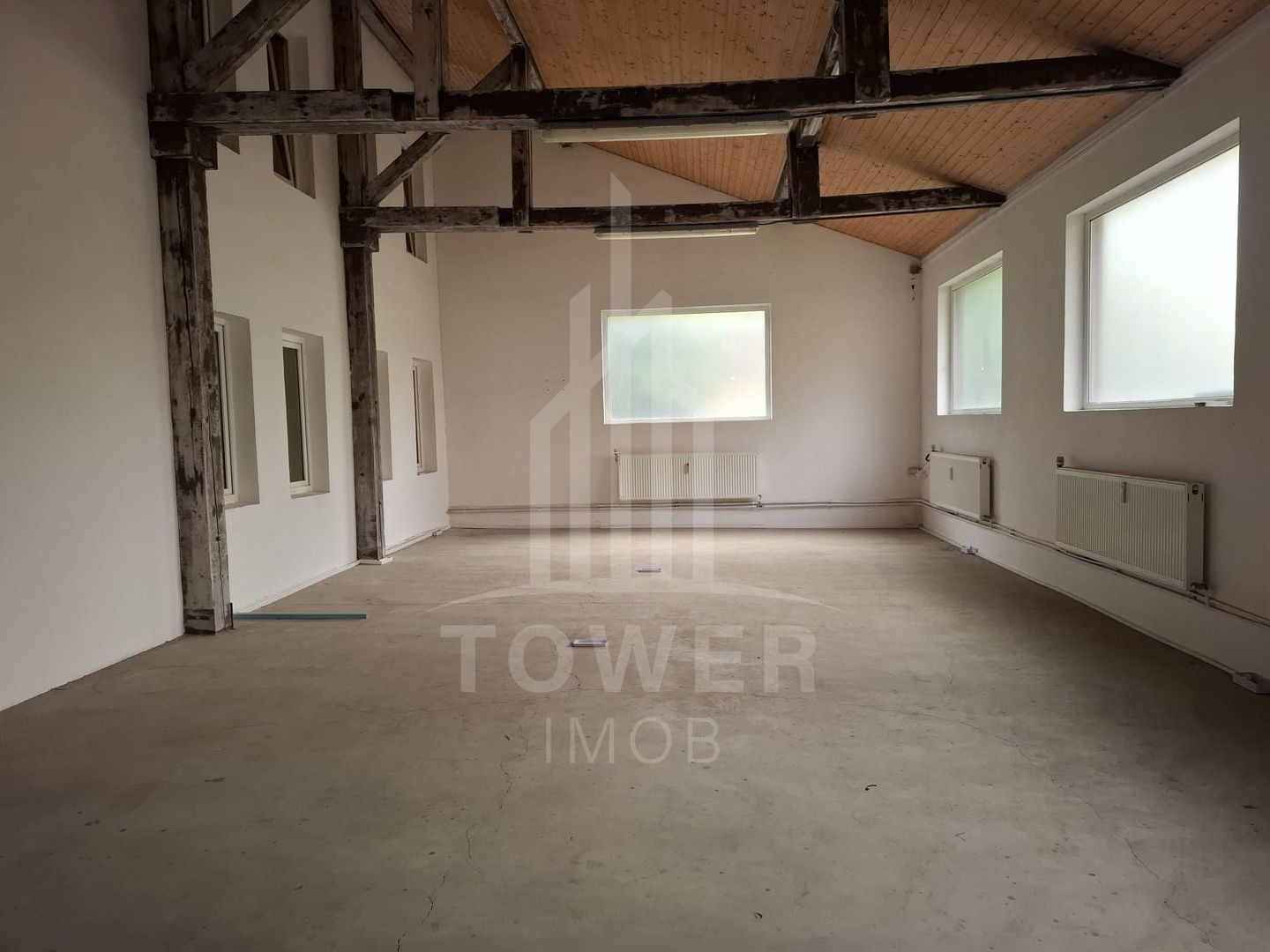 Spatiu pretabil diferite activitati -84 mp + grup sanitar - Poză 1