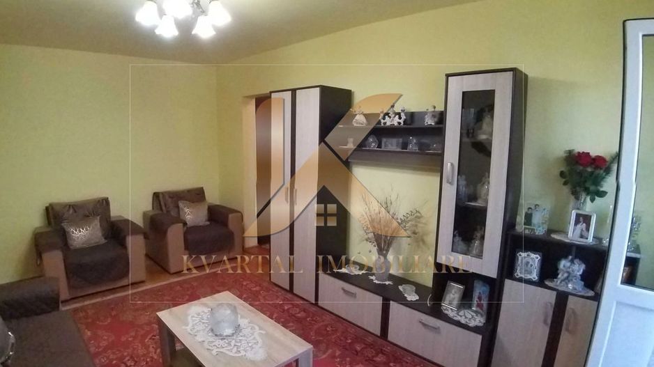 Apartament 2 camere , semidecomandat 59mp , Zona Vlaicu! - Poză 3