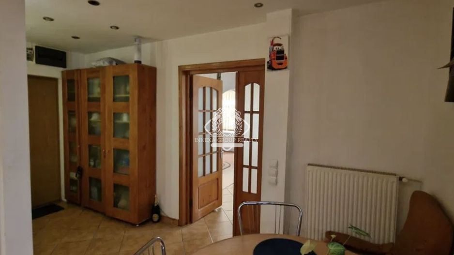 Teiul Doamnei | Apartament 3 camere | Etaj 4 | Bloc reabilitat - Poză 1