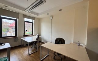 VILA DEOSEBITĂ LA VÂNZARE ÎN ZONA CENTRALĂ APROAPE DE CALEA PLEVNEI - Poză 9