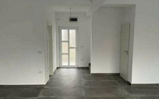 Locuinta cu 3 camere, curte si 2 locuri de parcare - Poză 7