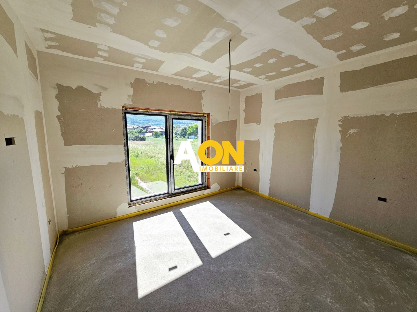 Casa noua, 4 camere, 700 mp teren, toate utilitatile, Micesti - Poză 15