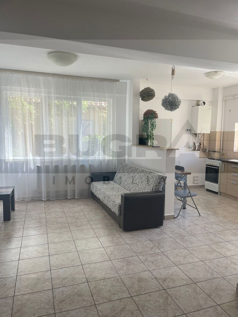 Apartament de 3 camere, 70mp, parcare, zona Negoiu - Poză 3