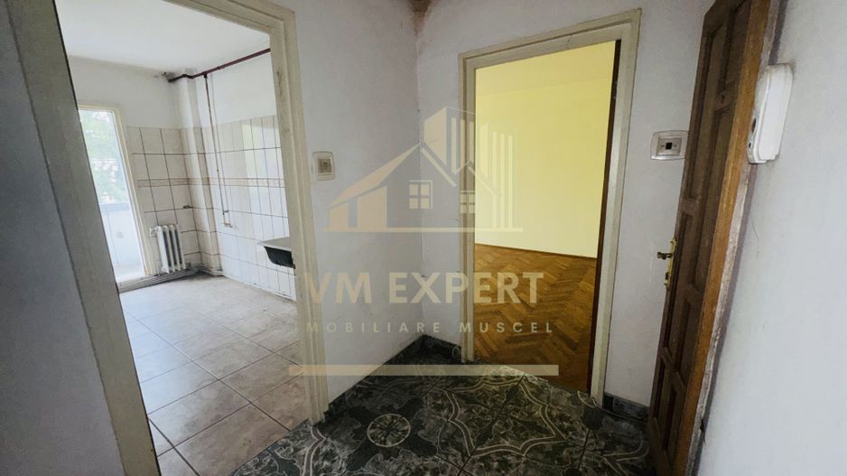 APARTAMENT 3 CAMERE ETAJ 3 CENTRU CAMPULUNG - Poză 22