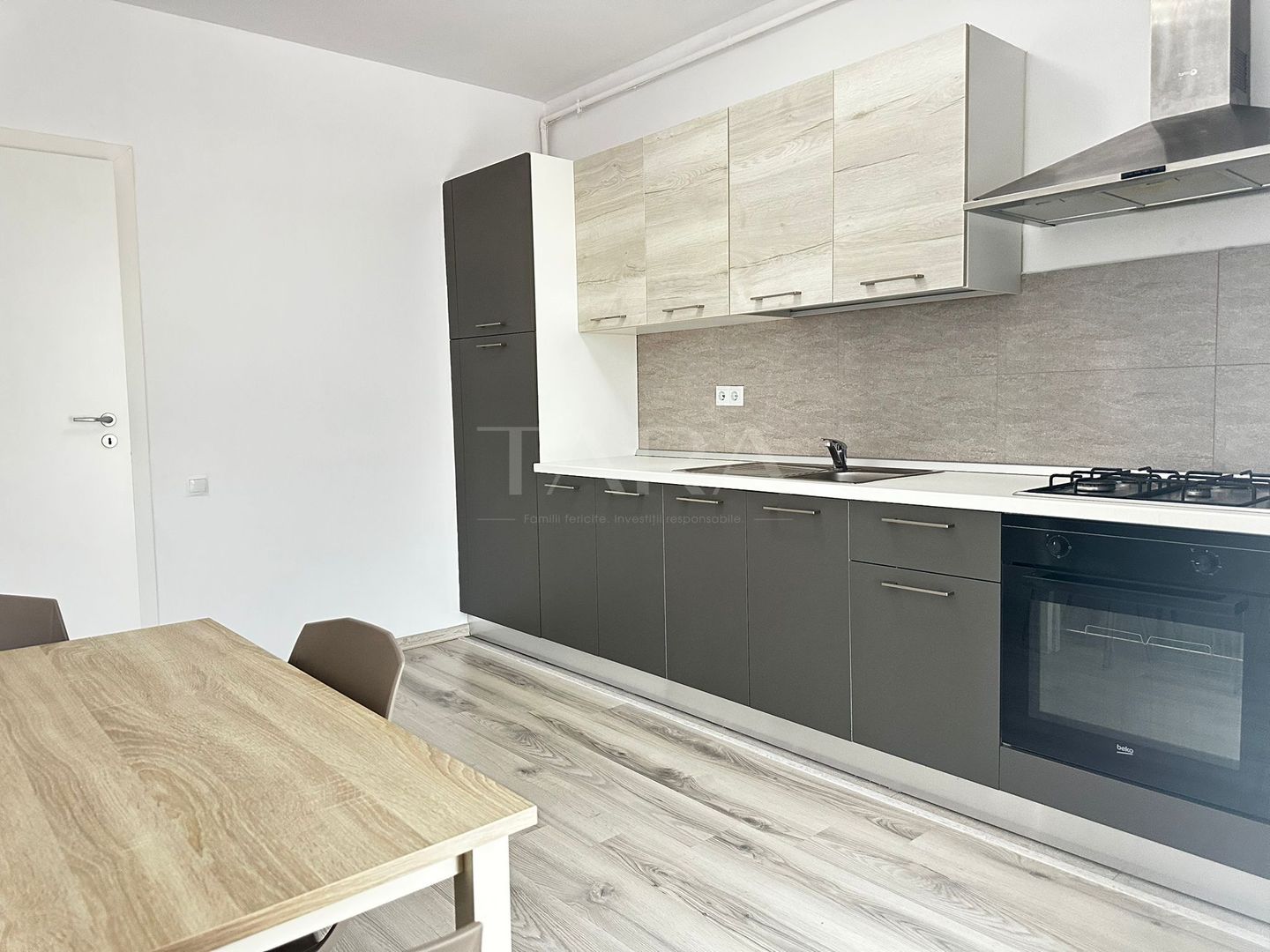 Apartament finisat, mobilat, ideal investiție, ocupabil imediat! - Poză 2