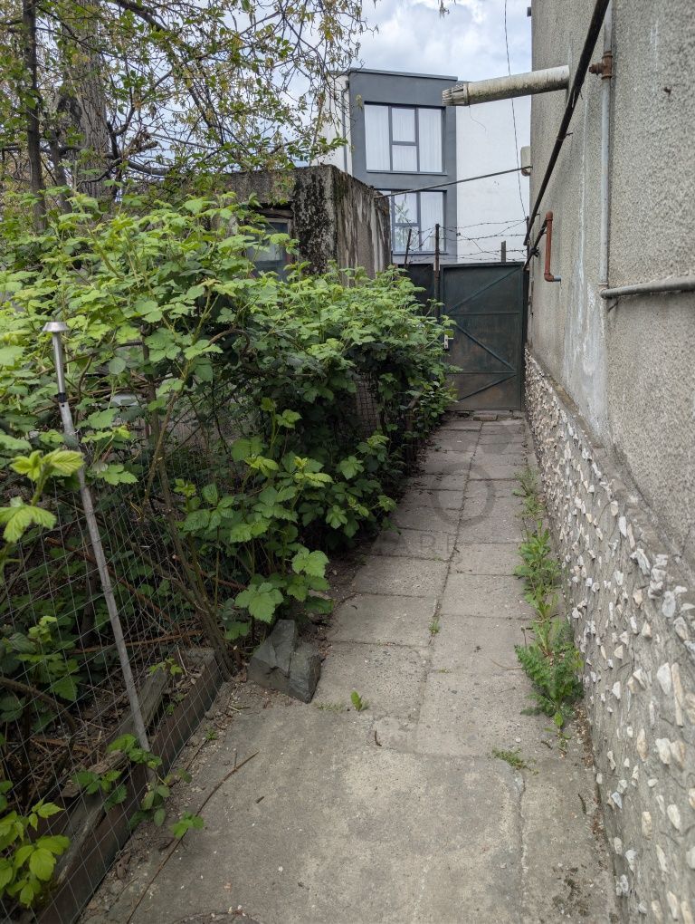 casa de inchiriat str Budiului -oportunitate excelenta pentru investie - Poză 3