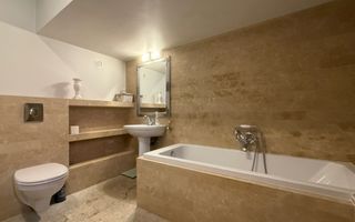 Apartament modern la vila cu gradina si teren 263mp aproape de centru - Poză 12