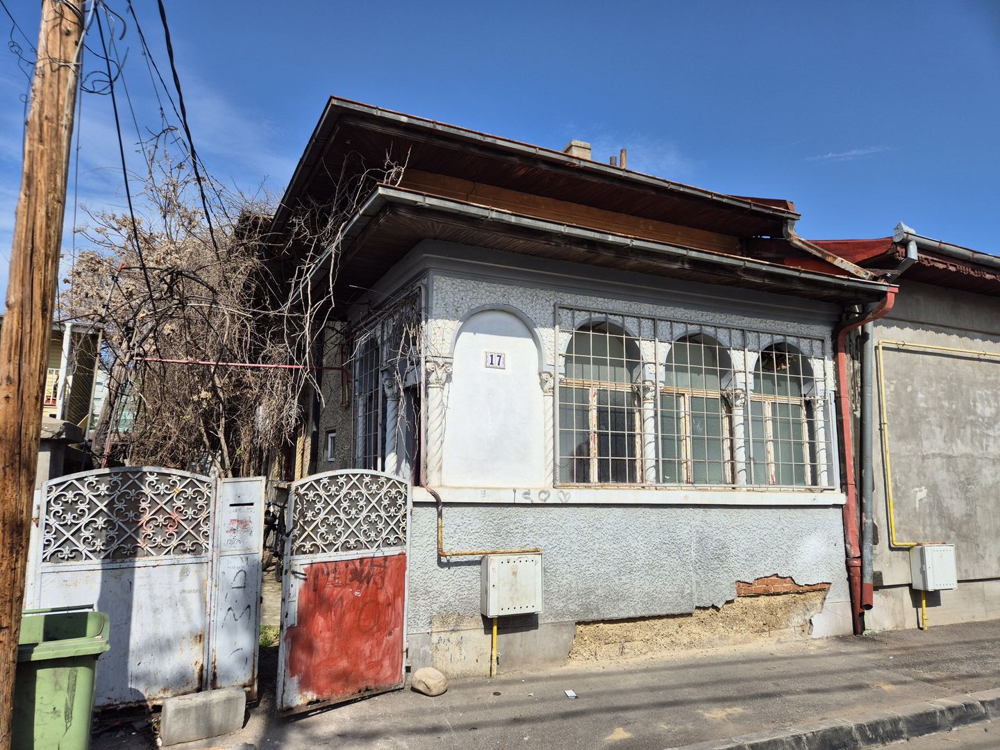 Casa S+P+1+Pod - 210,73 mp + teren 176 mp - zona Baicului - Gara Obor - Poză 1