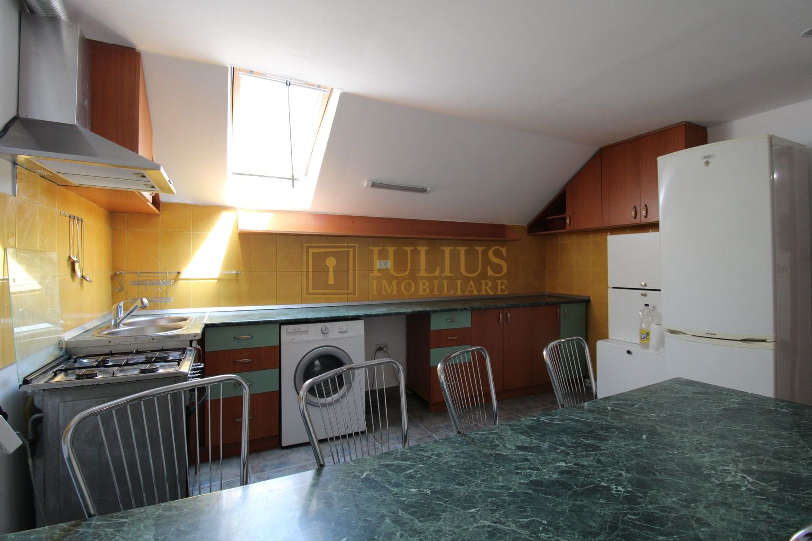 4 camere, 3 dormitoare-Sagului-Steaua - Poză 8