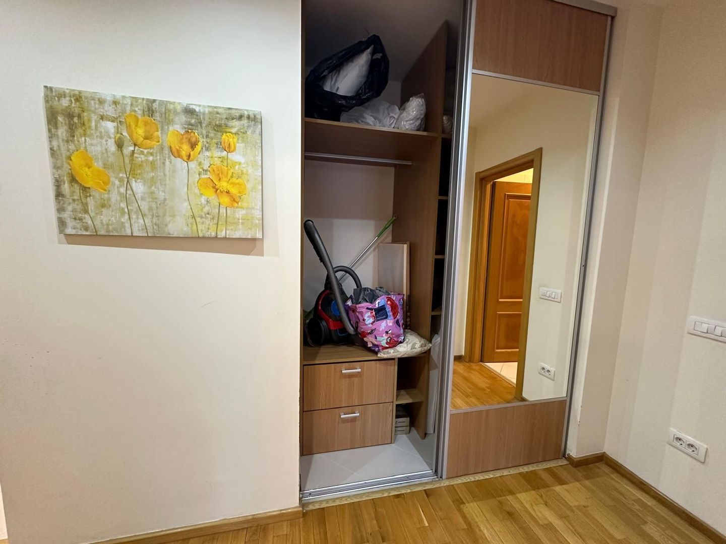 APARTAMENT MODERN CU TERASA SI LOC PARCARE ZONA HERASTRAU - Poză 8