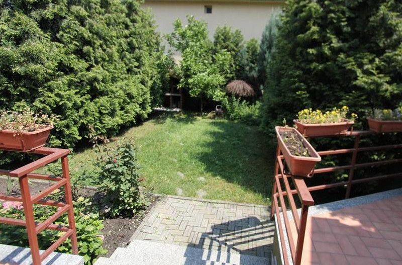 Vila P+1 deosebita, complet mobilata si dotata, cheltuieli de intretinere mici - Poză 4