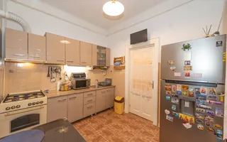 Casa de vanzare, 138 mpu, 244 teren, curte, garaj, Cartierul Domenii - Poză 13