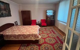 Vanzare casă cu 6 camere,  zona Someseni, central. Ideal familie. - Poză 6