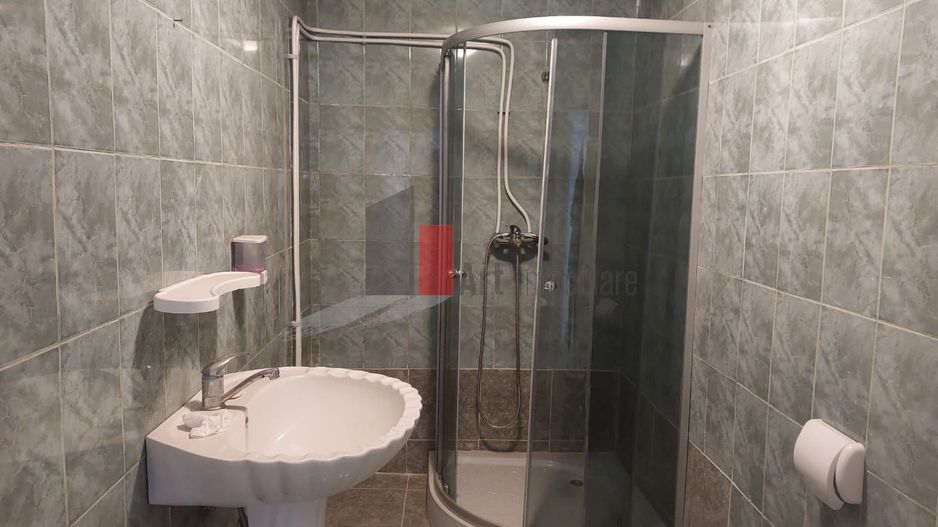 Casa "RUMANZU",  13 Septembrie-Marriott, intrare direct din strada - Poză 8