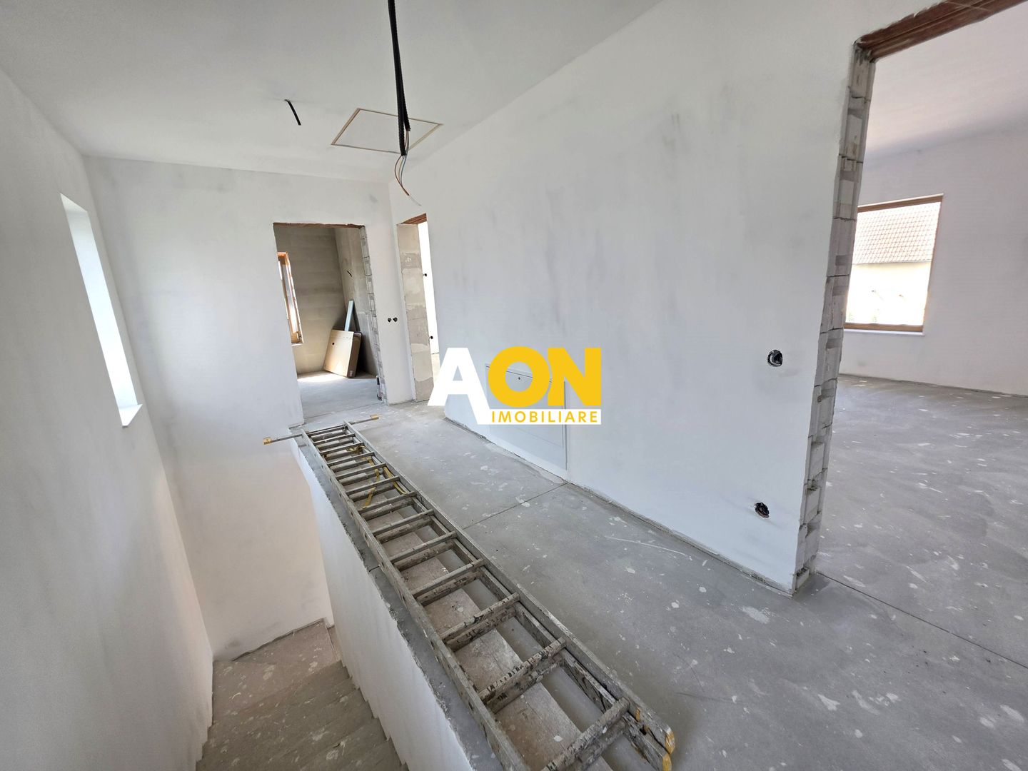 Casă premium, semifinisată, 5 camere, 3 băi, 411 mp teren, Cetate - Poză 10