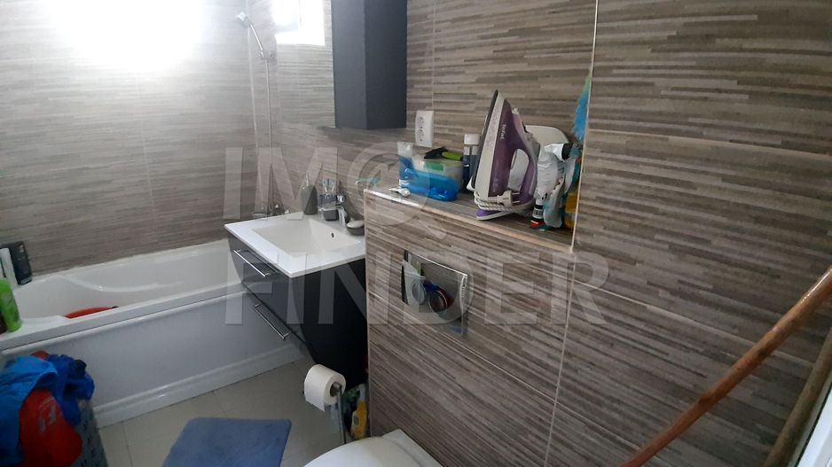 Apartament Ultrafinisat de 3 camere Unirii Gheorgheni - Poză 13