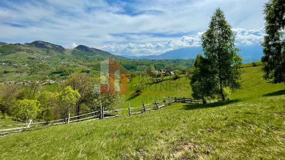 Teren in sat Pestera, comuna Moeciu. - Poză 7
