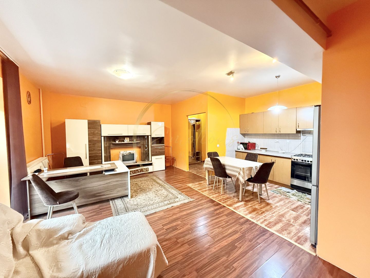 Apartament cu 2 camere în Complex Studențesc - Poză 2