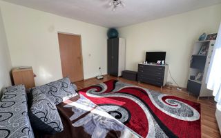 Casă Indiviudala cu 3 camere si 755 mp de teren in Giroc la asfalt. - Poză 4