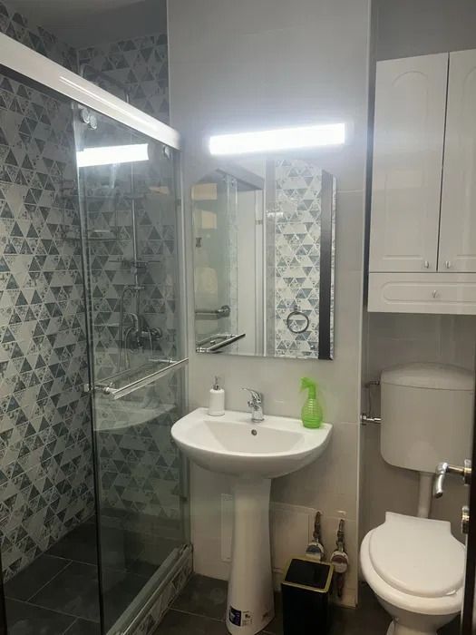 AP. 2 CAMERE LUJERULUI, MOBILAT MODERN, BUCATARIE INCHISA, LIBER - Poză 6