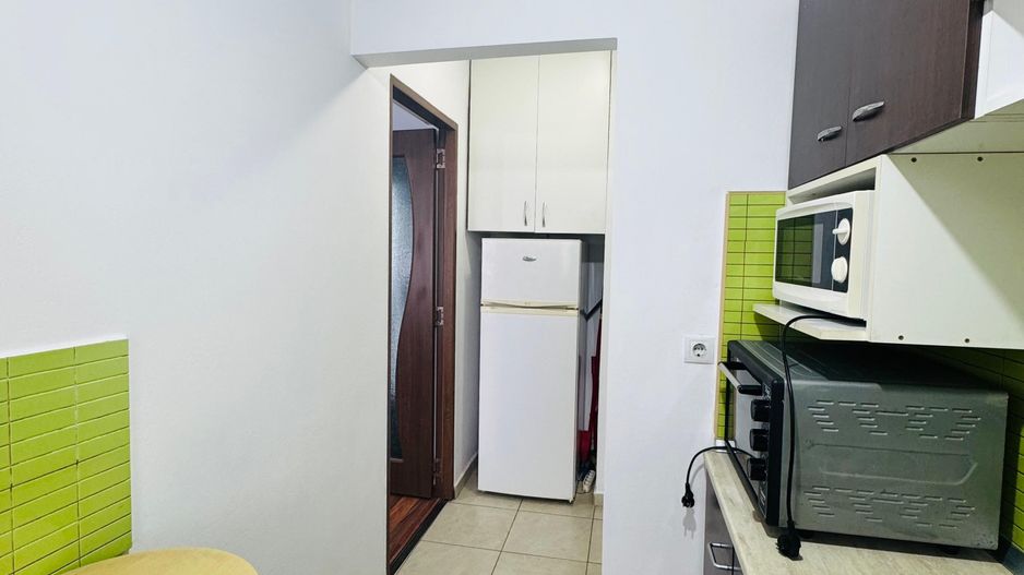 Apartament cu 2 camere, semidecomandat, Cantemir - Poză 5