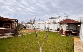 Vilă spațioasă cu 6 camere – Cartierul Viena, Oradea - Poză 24