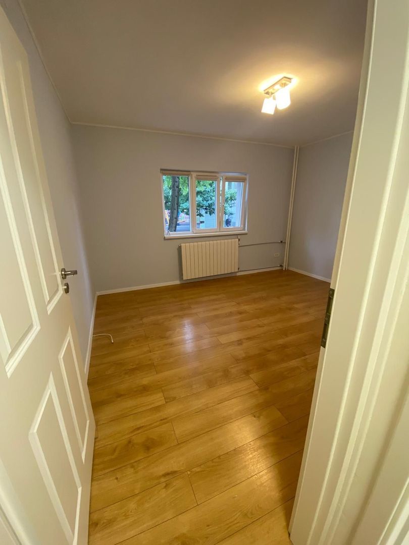 Parter 13 Septembrie, 62 mp, renovat nou, spațiu birou - Poză 4